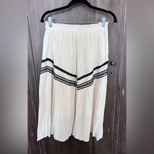 Hem & Thread Cream Skirt with Black Trim